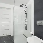شقة Spacious Family With Parking And Desks In By Renters *
