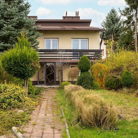 Spacious Family With Parking And Desks In By Renters * Rzeszów