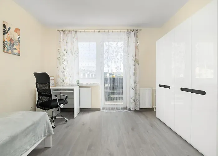 Appartamento Spacious Family Apartments With Parking And Desks In Rzeszow By Noclegi Renters