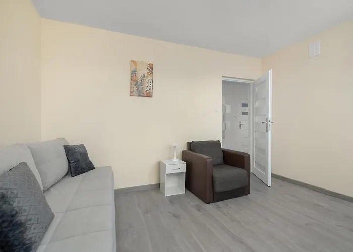 Spacious Family Apartments With Parking And Desks In Rzeszow By Noclegi Renters * Rzeszów