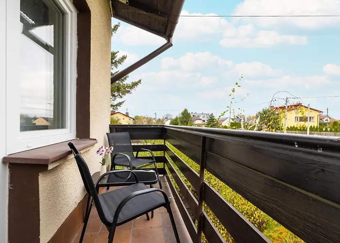 Spacious Family Apartments With Parking And Desks In Rzeszow By Noclegi Renters Rzeszów